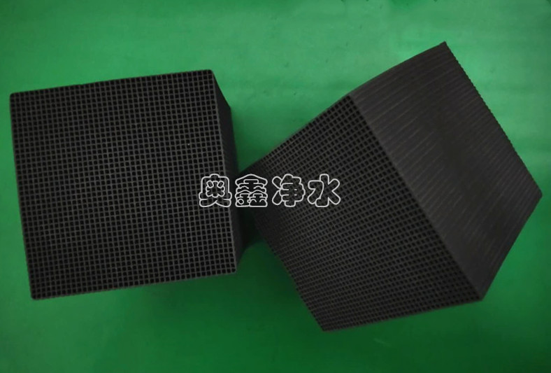 煤質(zhì)蜂窩活性炭（  A級(jí)）